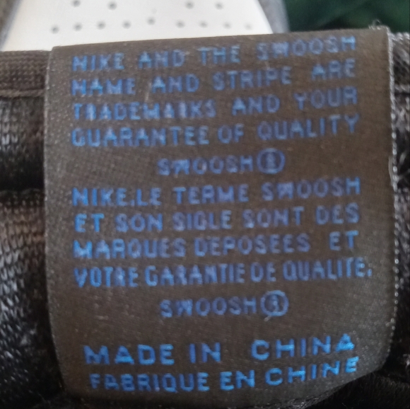 Authentic Nike Air Jordan Retro 1 High OG Black White Blue Size 101/2 - Picture 11 of 16